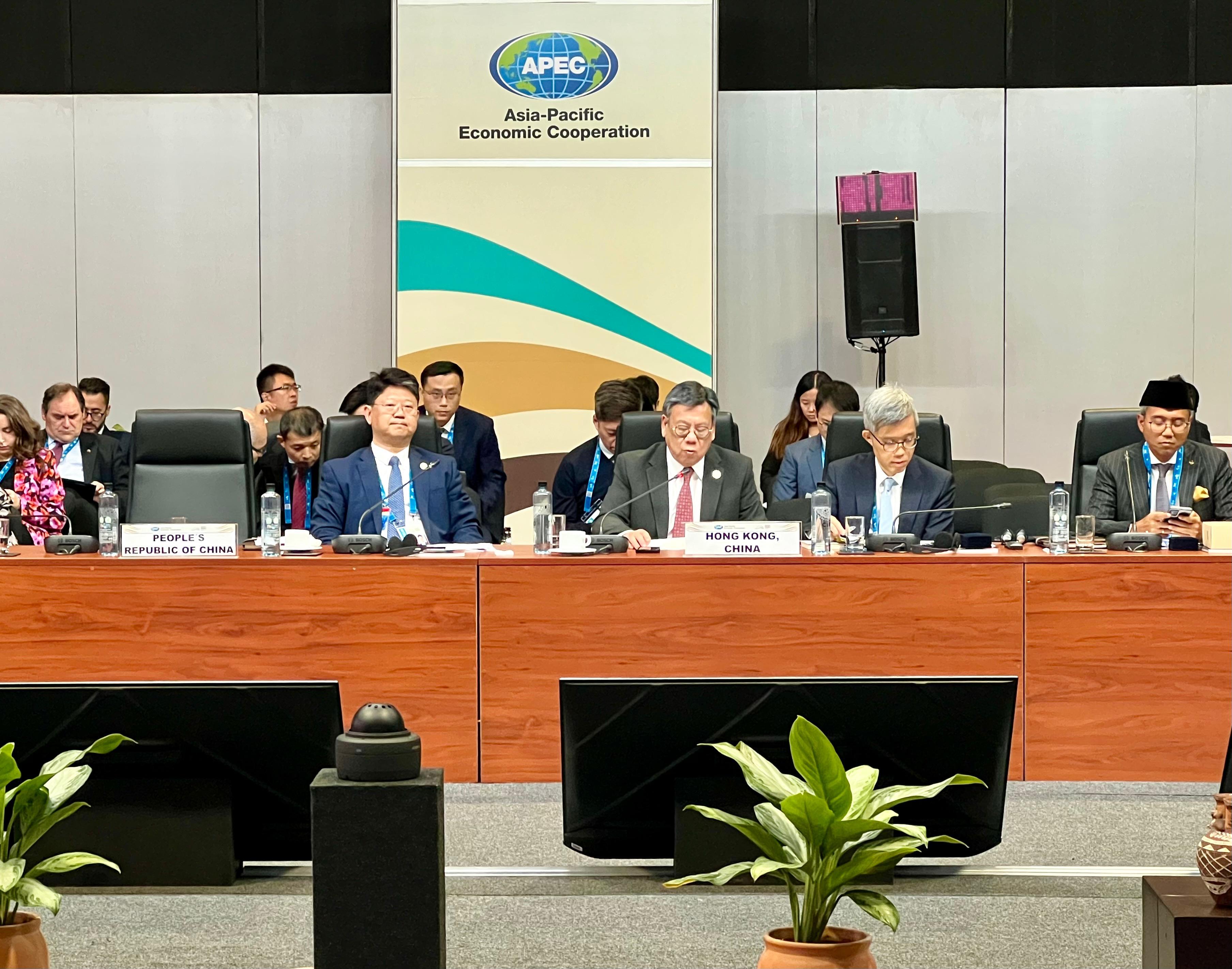 The Secretary for Commerce and Economic Development, Mr Algernon Yau, attended the 35th Asia-Pacific Economic Cooperation Ministerial Meeting in Lima, Peru on November 14 (Lima time). Photo shows Mr Yau (front row, third right) speaking at the plenary session.